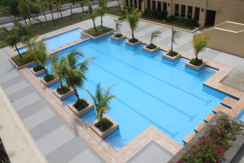 Copyofpool.jpg