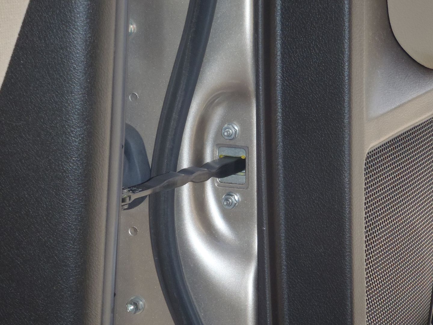 Door Popping Noise Toyota Tundra Forums Door Popping Noise Toyota Tundra Forums